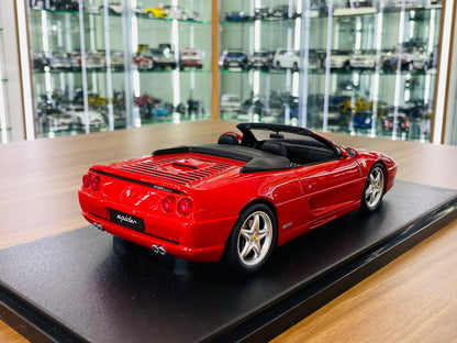 1/18 Resin Model - GT Spirit Ferrari 355 Spider in Red, Limited Edition