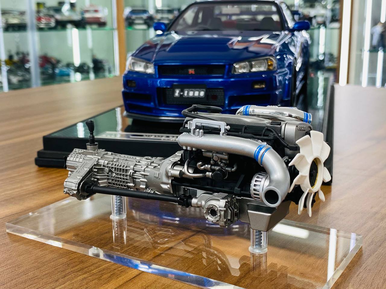 1/12 Resin Model - Motor Helix Nissan Skyline GT-R R34 Nismo Z-tune in Blue, Limited Edition (50 Pieces)