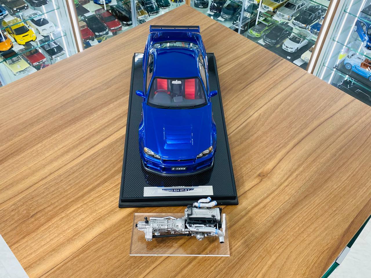 1/12 Resin Model - Motor Helix Nissan Skyline GT-R R34 Nismo Z-tune in Blue, Limited Edition (50 Pieces)