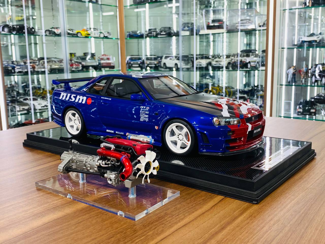 1/12 Resin Model - Motor Helix Nissan Skyline Nismo GT-R R34 R-tune Launch Version TAS in TAS 2000, Limited to 30 Pieces