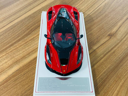 1/18 Resin Davis & Giovanni Ferrari LaFerrari in Rosso Corsa - Limited Edition