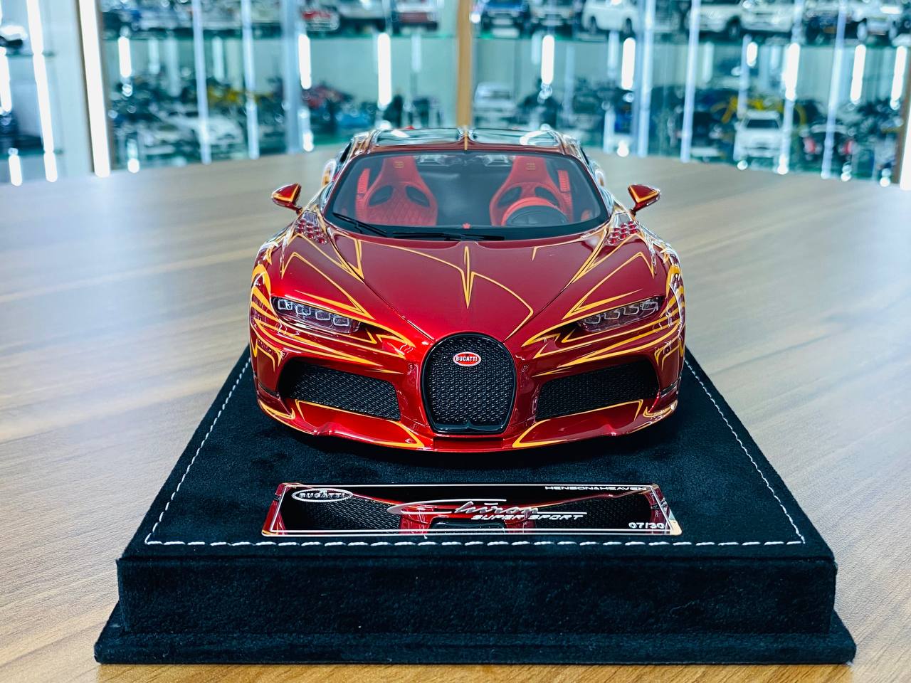 1/18 Resin H&H Bugatti Chiron Super Sport 300+ in Volcanic Red/Orange - Limited Edition