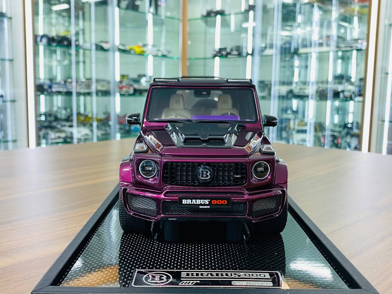 1/18 Resin Mercedes-Benz Brabus G800 G-Class  W463 2019 Purple - MotorHelix