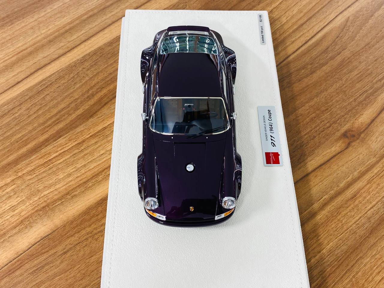 Porsche 911 (964) Coupe Japan Version | Amethyst Metallic 1/18 Makeup Limited Edition