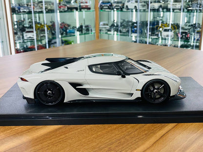 1/18 Resin Model - GT Spirit Koenigsegg Jesko Absolut in Grey, Limited Edition