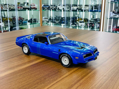 1/18 Diecast Model - Maisto Pontiac Firebird Trans Am 1978 in Blue