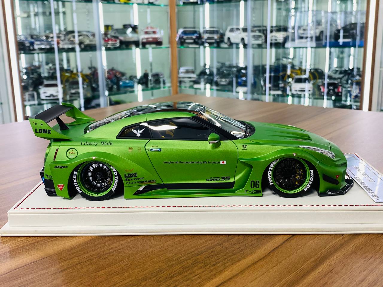 1/18 resin Nissan R35 GT-RR LBWK in Matt Metallic Green, Zero Fighter, limited to 8 pieces