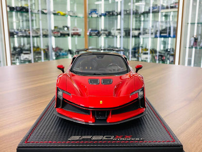 1/18 Resin Model - MR Collection Ferrari SF90 XX Stradale (Rosso Corsa)