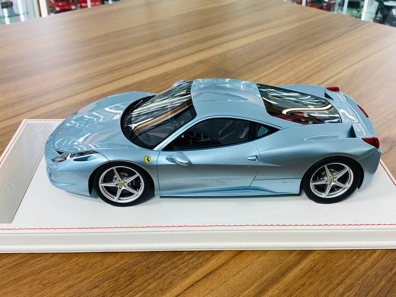 1/18 Resin Dino Models Ferrari 458 Italia ice blue Limited Edition