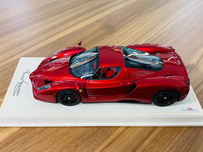 1/18 MR Collection Ferrari Enzo Rosso Efesto (deep red) black rims & red accent line