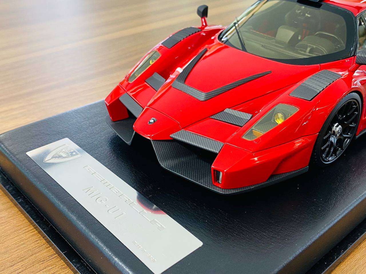 1/18 Resin Model - Versus Fine HandBuilt GEMBALLA MIG-U1 Ferrari 322 Enzo