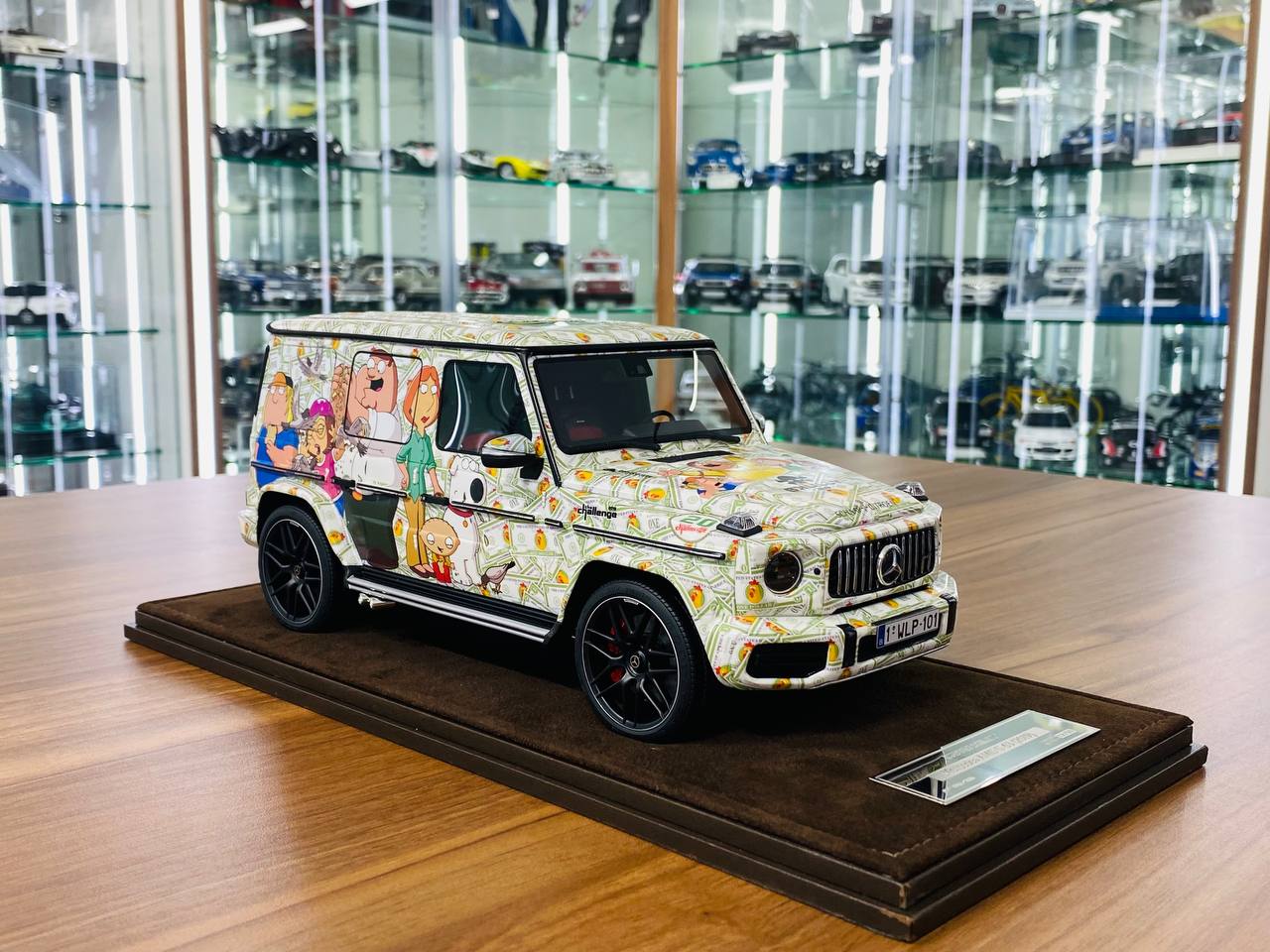 1/18 Resin Model - Motor Helix Mercedes-Benz AMG G-63 (2019) Family Guy Versioned 1 of 1