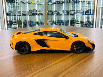 1/18 Diecast Model  AUTOart McLaren 675LT Orange