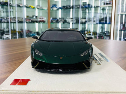 1/18 Resin Make up Lamborghini HURACAN Performance Limited Edition Green