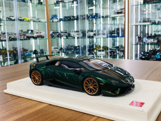 1/18 Resin Make up Lamborghini HURACAN Performance Limited Edition Green