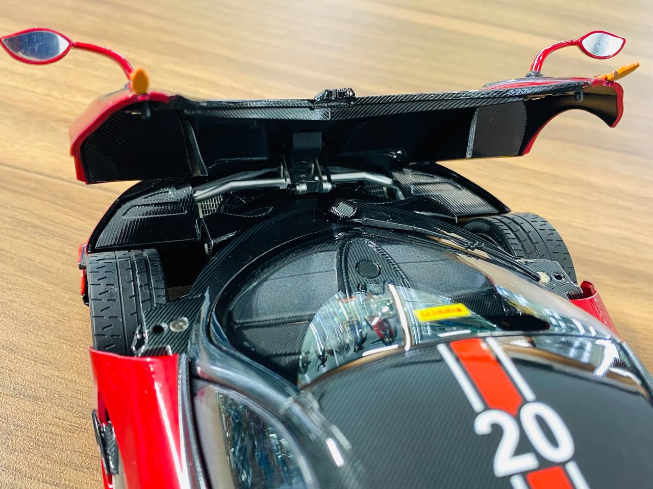 1/18 Diecast LCD Pagani Huayra BC Roadster Red / Black