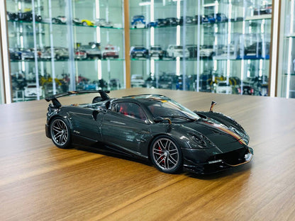 1/18 Diecast LCD Pagani Huayra BC Roadster Grey