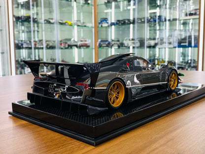 1/18 Resin  Dino Model Pagani Zonda Revolución Carbon Fiber/Grey Limited to 15 pieces