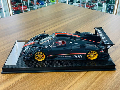 1/18 Resin Dino Model Pagani Zonda Revolución Carbon Fiber/Black.2 Limited to 15 pcs.