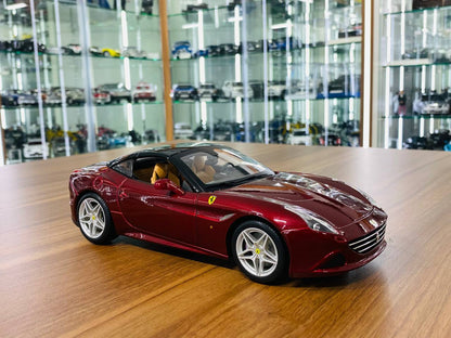 1/18 Diecast Bburago Ferrari California T Signature Series Maroon