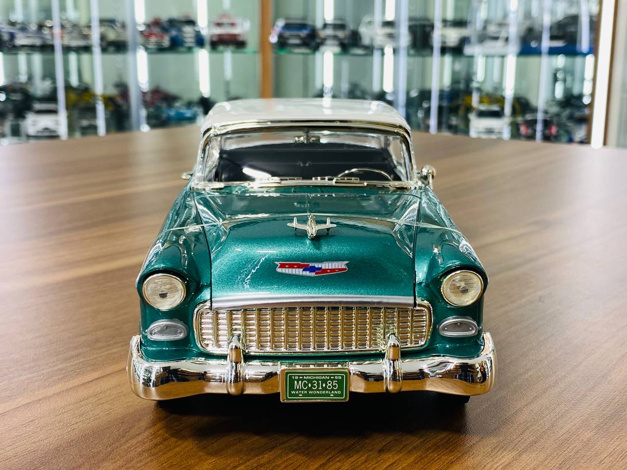 1/18 Diecast MotorMax Chevy bel air 1955 Green