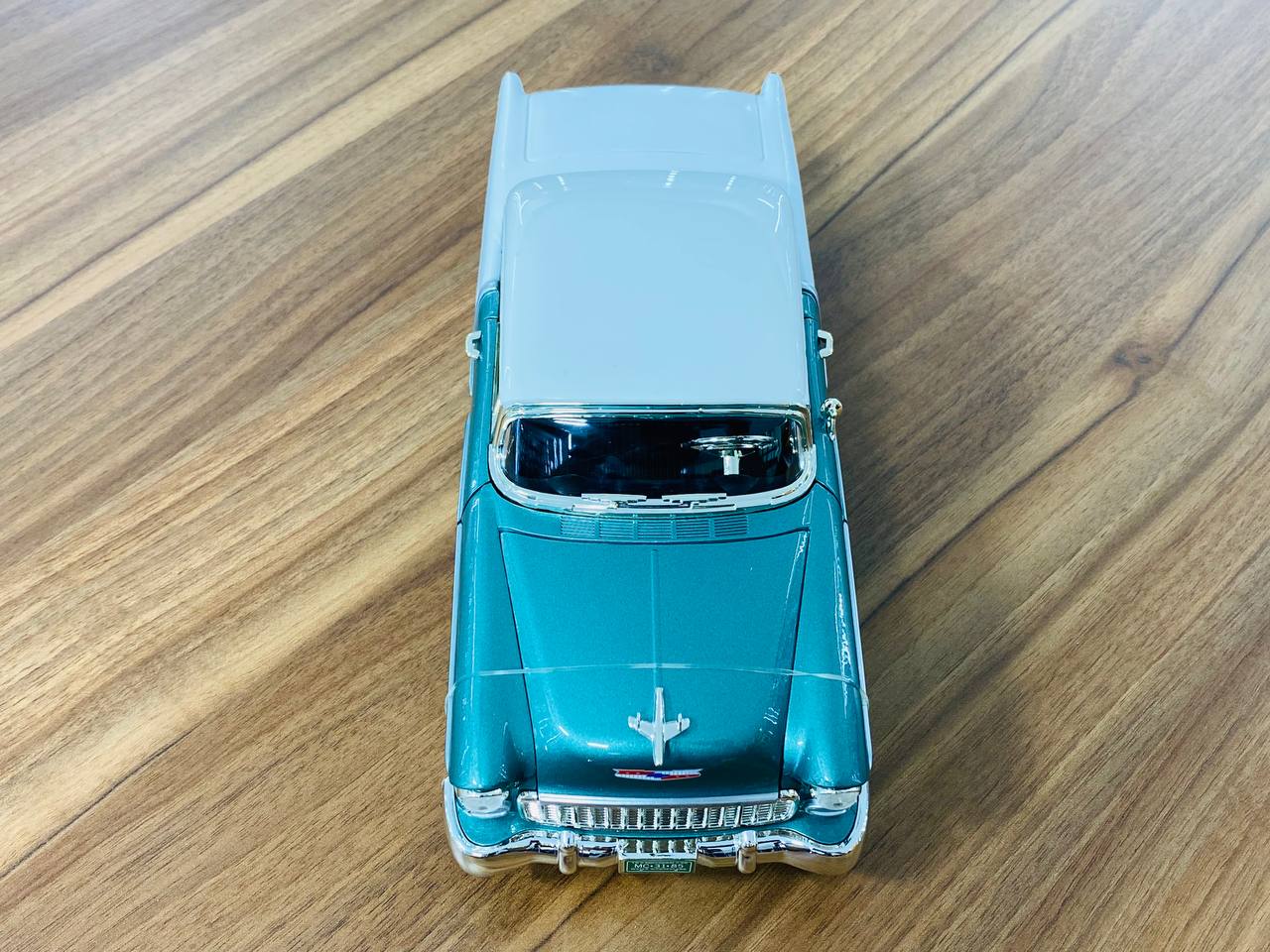 1/18 Diecast MotorMax Chevy bel air 1955 Green