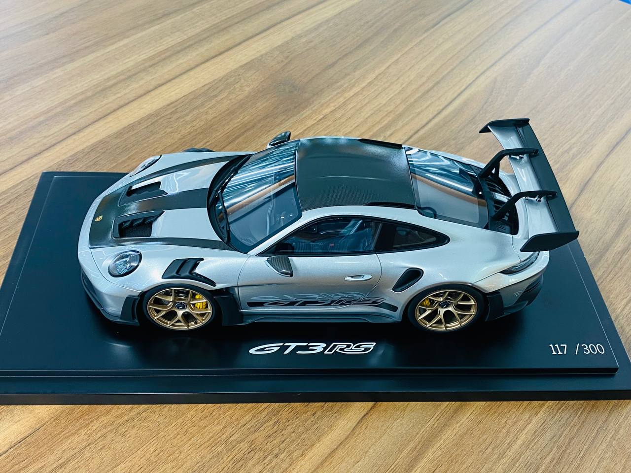 1/18 Resin Spark Models Porsche 911 GT3 RS - GT Silver Metallic - Limited 300pcs