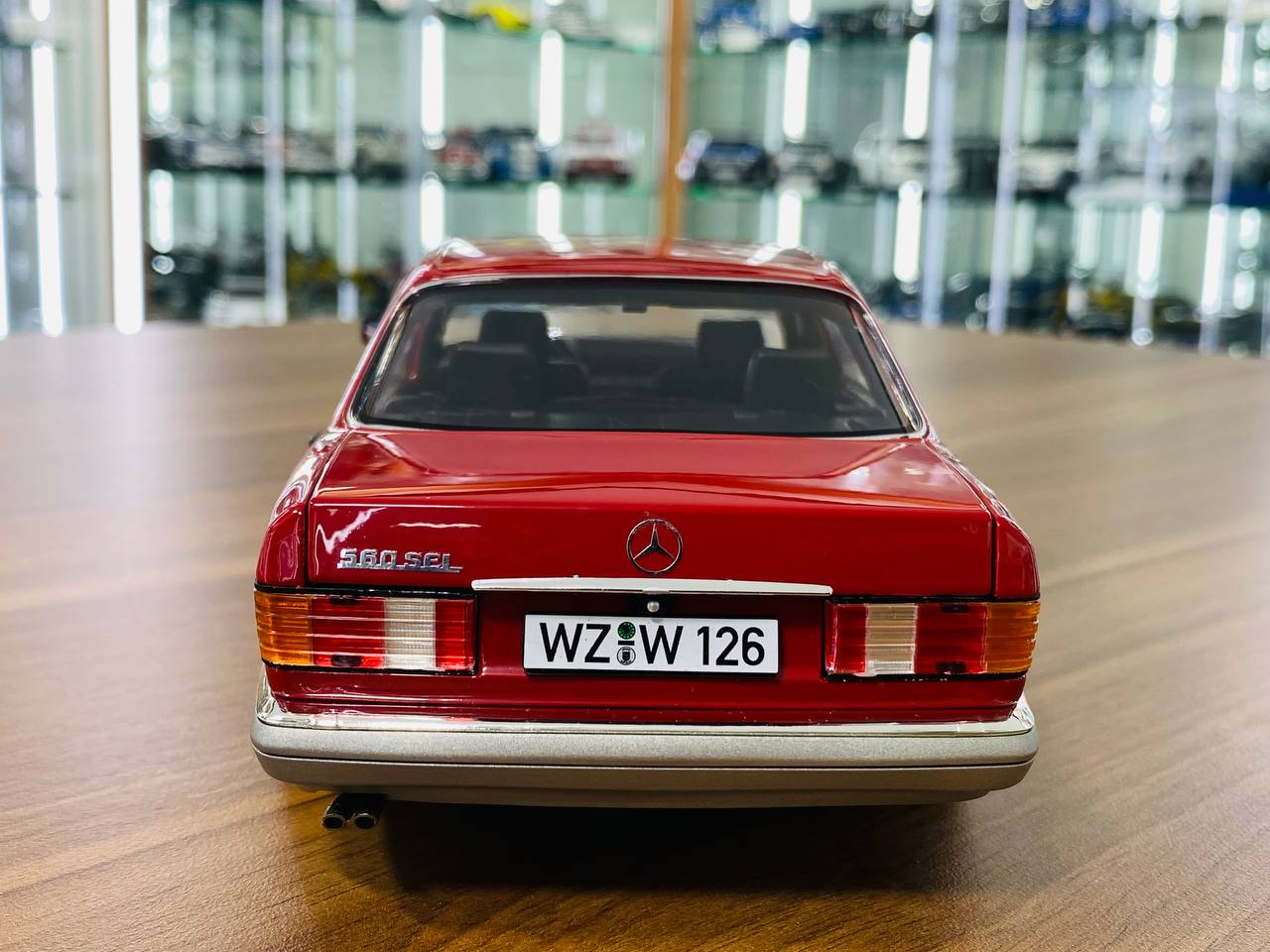 1/18 Diecast Norev Mercedes Benz 560 SEL (W126) 1987 Custom BBS Wheels Red Limited Edition