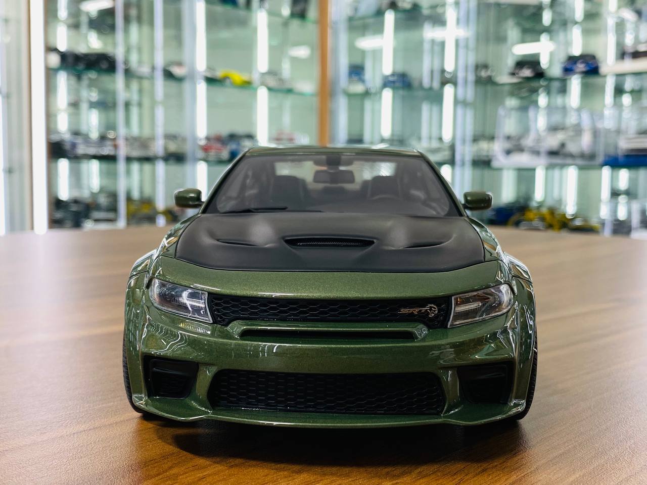 1/18 Diecast Dodge Charger SRT Hellcat Wide Body Green GT Spirit Model Car