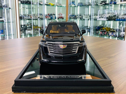 1/18 RESIN Cadillac Escalade Black Motorhelix Scale Model Car