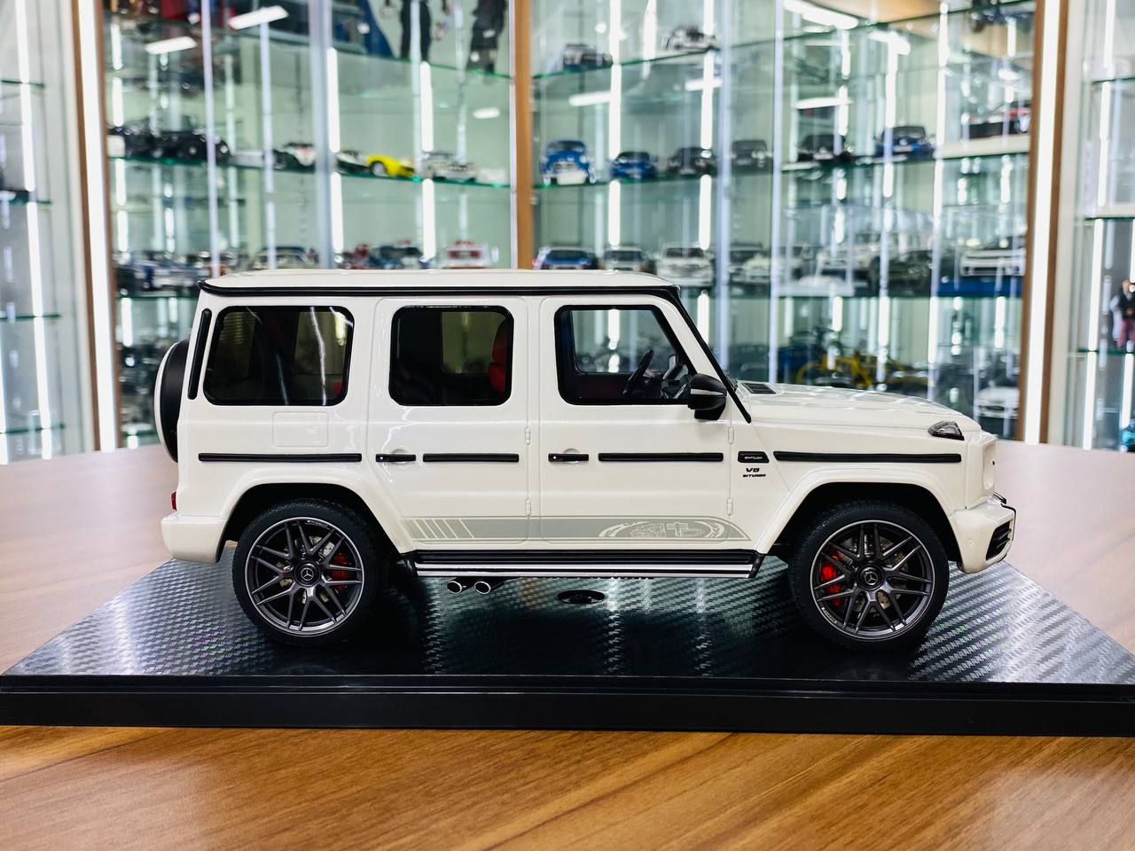 1/18 Diecast Mercedes Benz AMG G63 White GT Spirit Scale Model Car