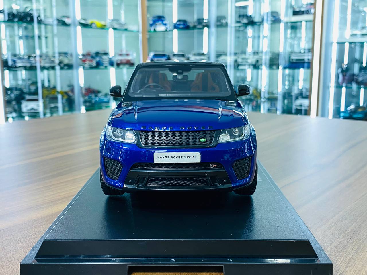 1/18 Diecast Land Rover Range Rover Sport SVR Blue Kyosho Scale Model Car