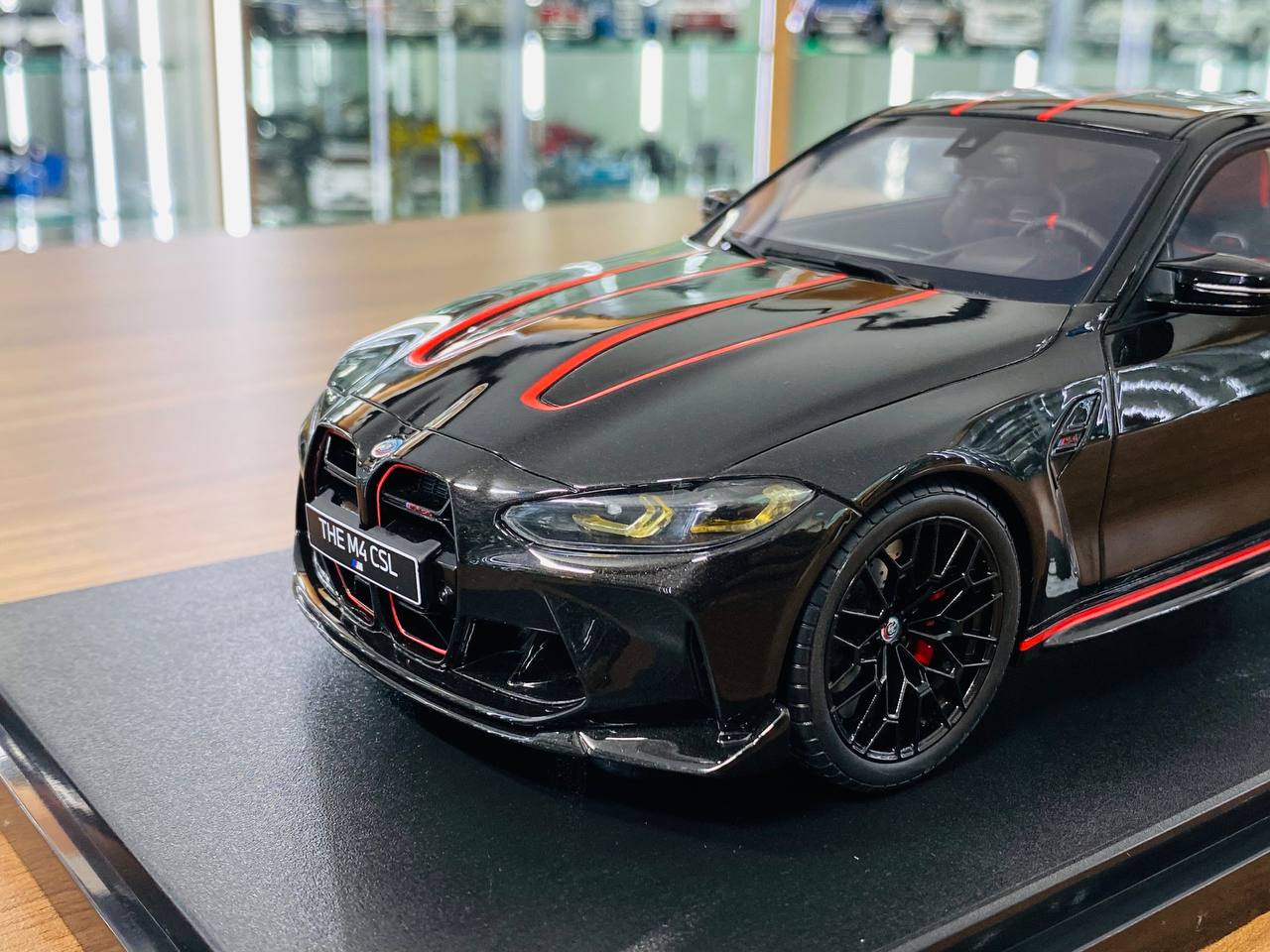 1/18 Resin Model - GT Spirit BMW M4 CSL in Black (Limited Edition)