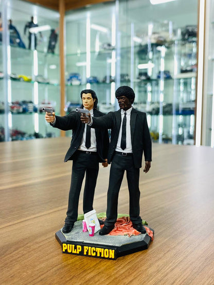 1/18 Scale Figure (Hand Made / Painted) Pulp Fiction Vincent & Kerr ( base )