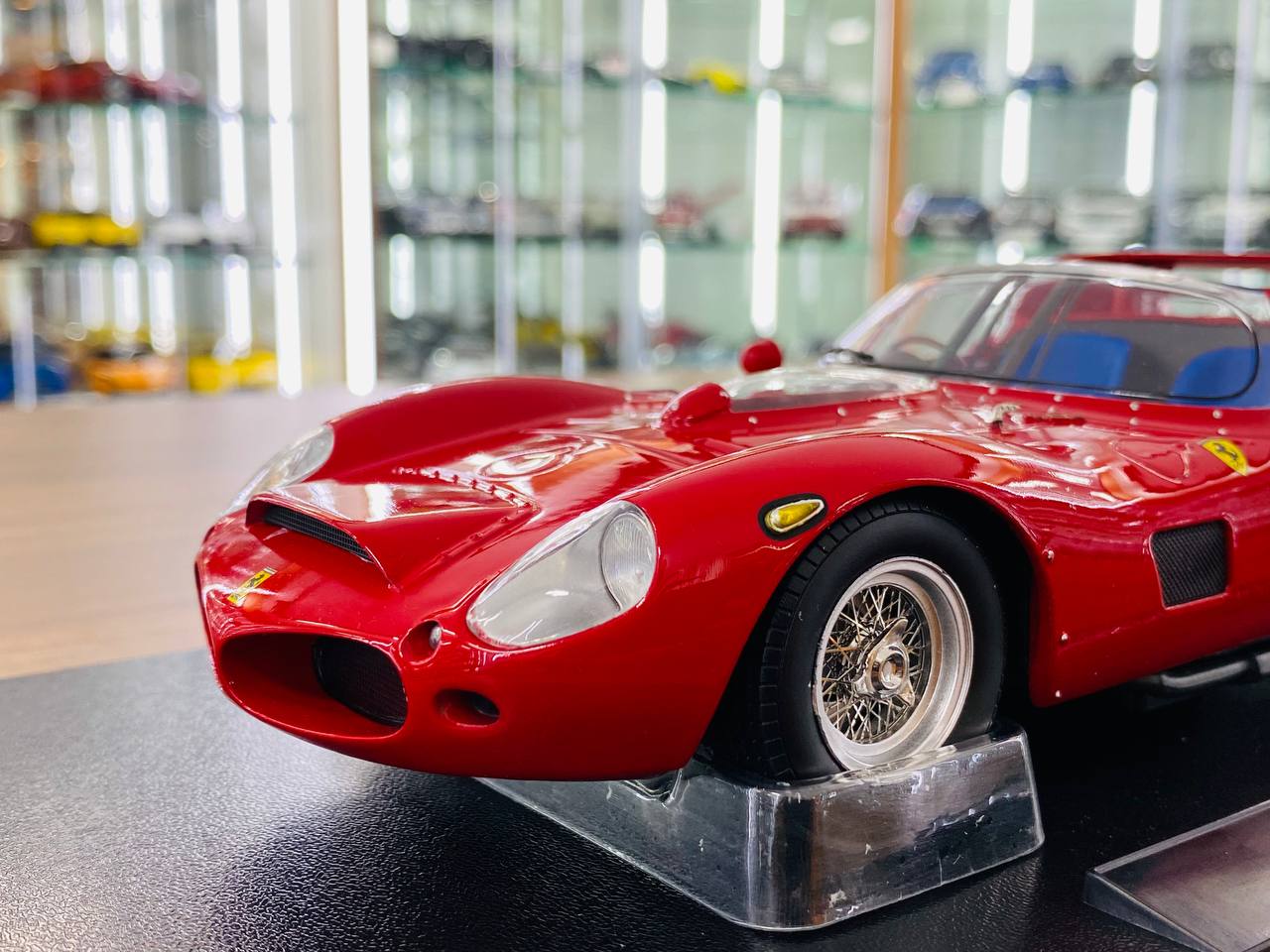 1/18 Diecast KK Scale Ferrari 330 TRI ( 1962 ) in Red