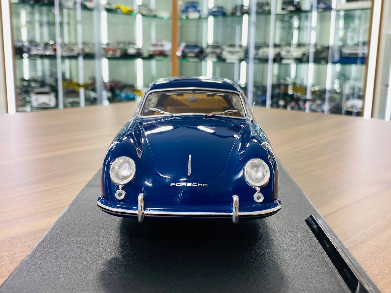 1/18 Diecast Solido Porsche 356 PRE-A  1953 in Blue