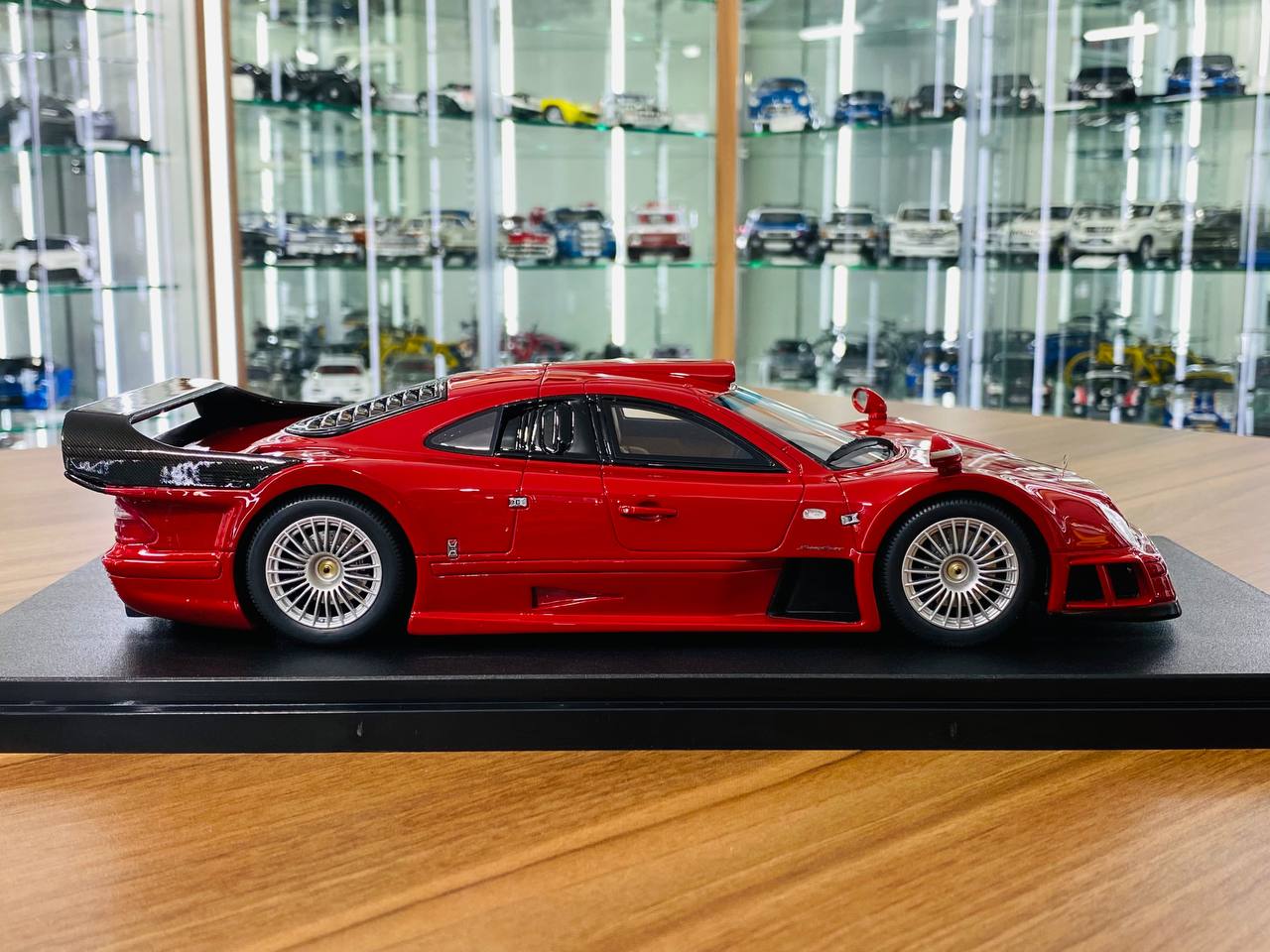 1/18 Resin Model - GT Spirit Mercedes Benz CLK GTR Super Sport