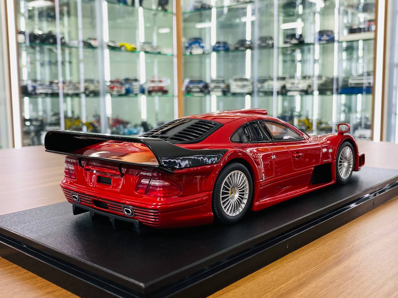 1/18 Resin Model - GT Spirit Mercedes Benz CLK GTR Super Sport