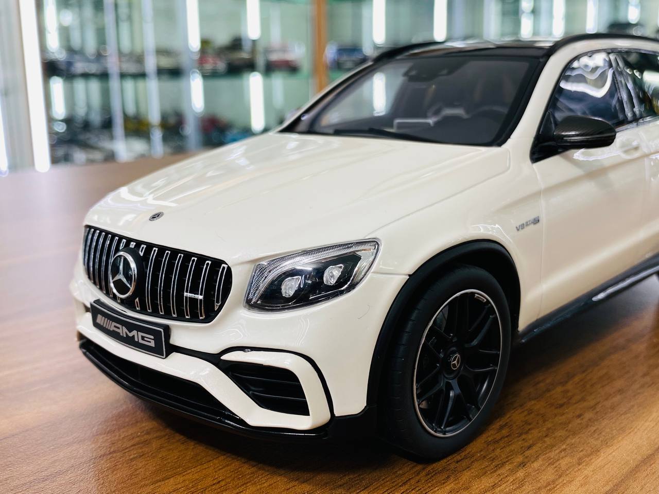 1/18 Resin GT Spirit Mercedes-Benz GLC 63s in White - Limited Edition