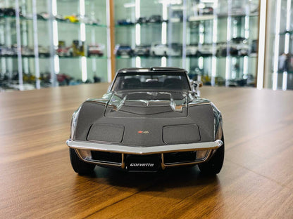 1/18 Diecast - AUTOart Chevrolet Corvette Stingray 1970 in Laguna Gray Metallic, Limited to 6000 Pieces