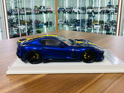 1/18 Resin Davis & Giovanni Ferrari 812 Competizione Novitec in Metallic Dark Blue - Limited Edition