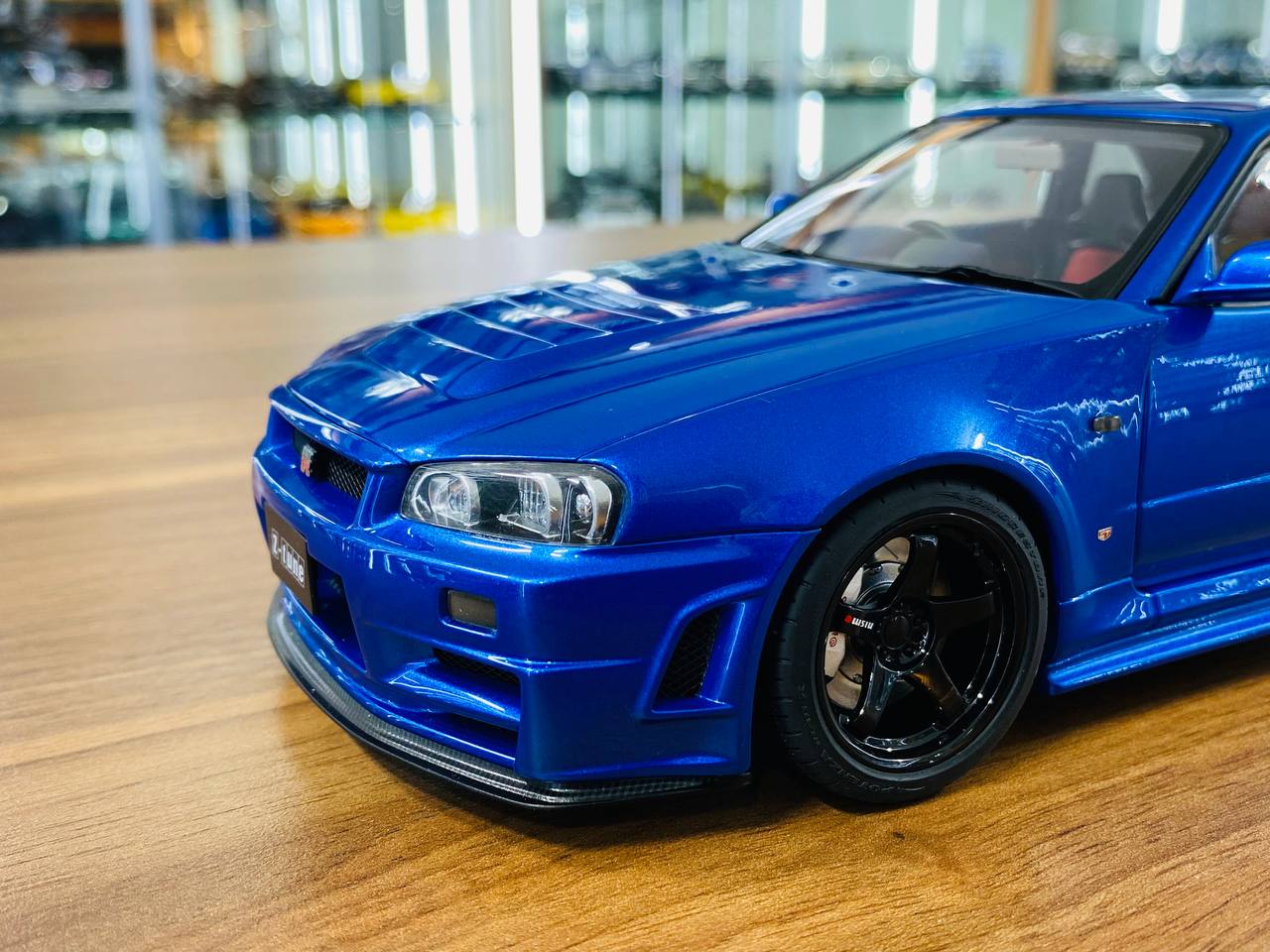 1/18 Diecast Model AutoArt Nissan Skyline GT-R (R34) Nismo Z-Tune 2005 - Bayside Blue