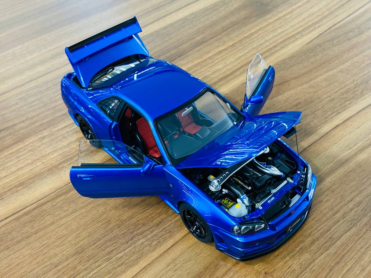 1/18 Diecast Model AutoArt Nissan Skyline GT-R (R34) Nismo Z-Tune 2005 - Bayside Blue