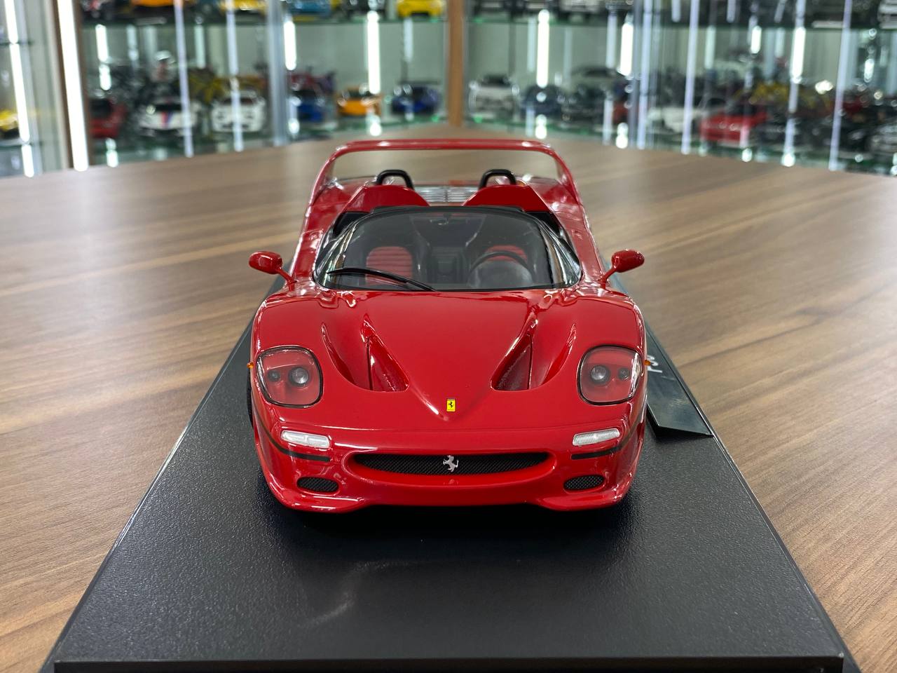 1:18 Diecast – KK Scale Ferrari F50 in Red with Silver Wheels