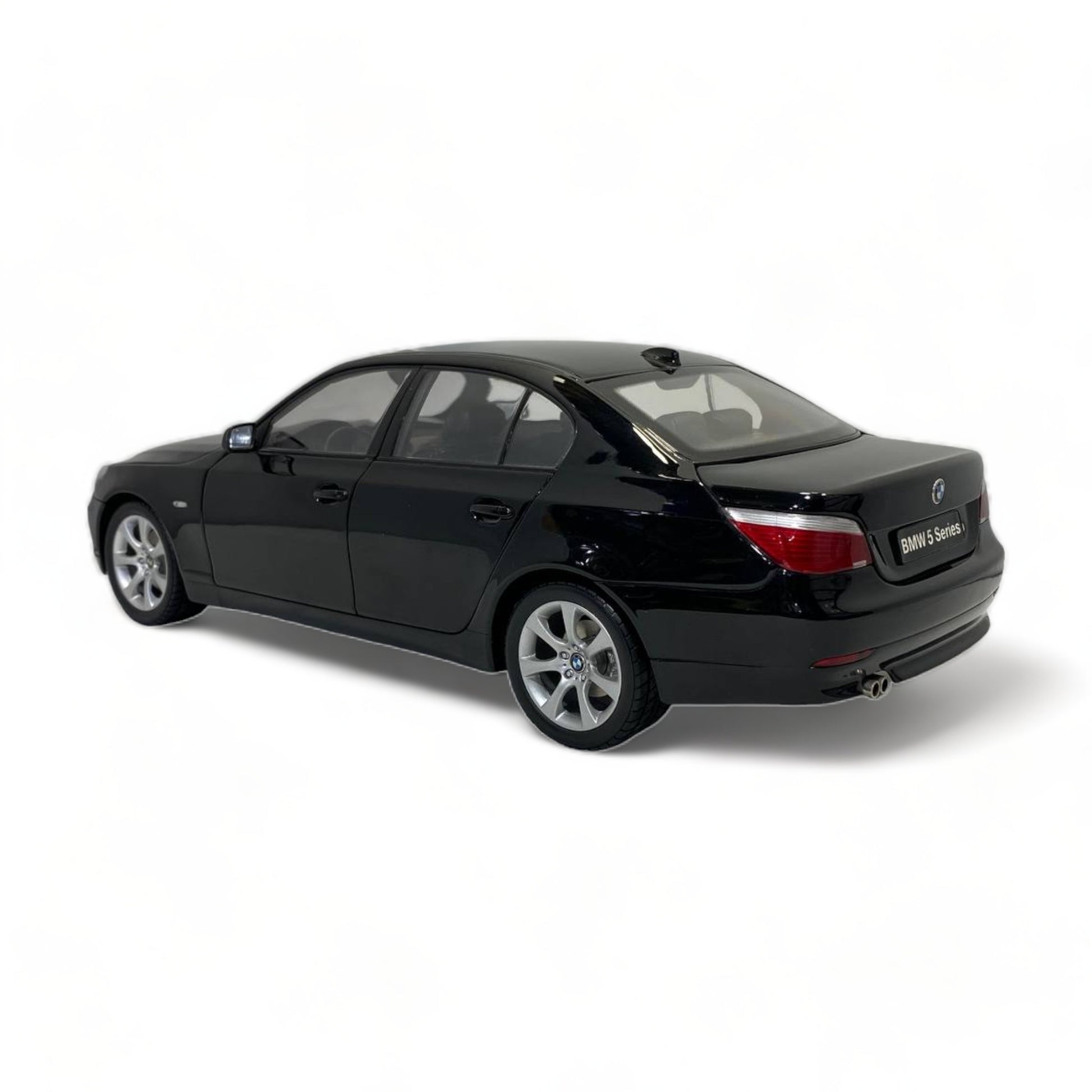 1/18 metal diecast full opening  Kyosho BMW 5 Series  Black Model Car|Sold in Dturman.com Dubai UAE.