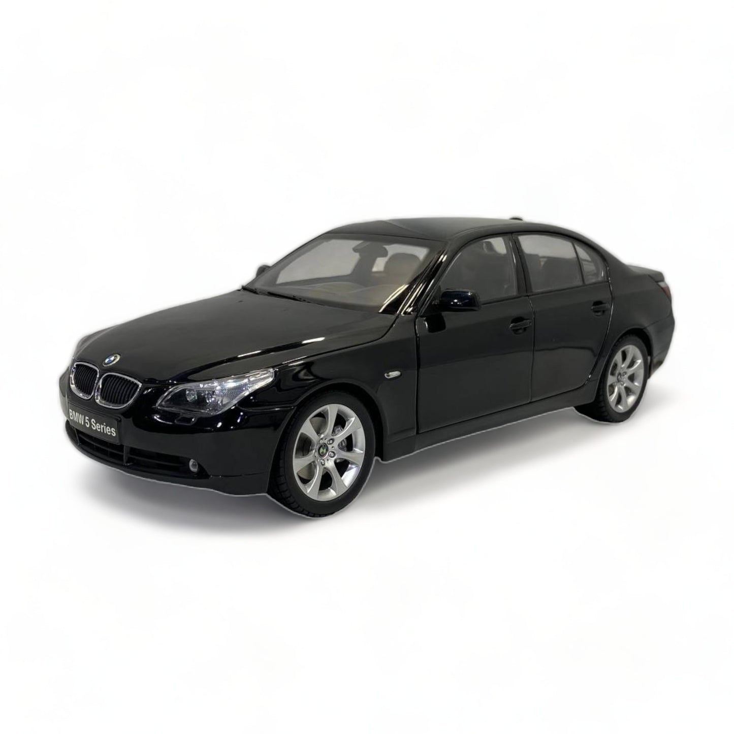 1/18 metal diecast full opening  Kyosho BMW 5 Series  Black Model Car|Sold in Dturman.com Dubai UAE.