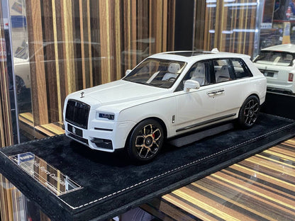 1/18 Henson&Heaven Resin Model - Rolls-Royce Cullinan Limited Edition in Elegant White|Sold in Dturman.com Dubai UAE.