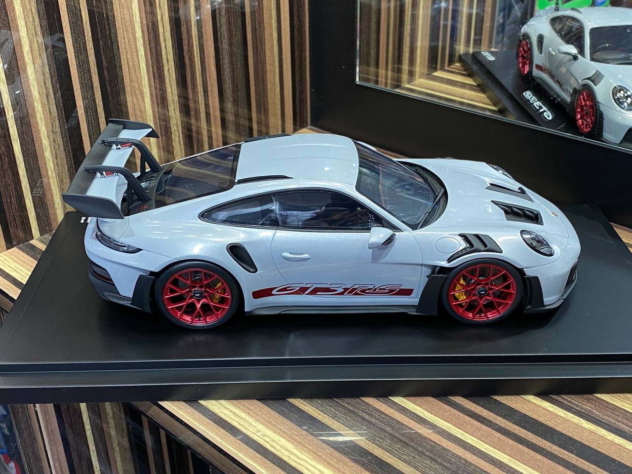 1/18 Spark Models Resin Model - Porsche 911 GT3 RS in Silver and Red, Limited Edition|Sold in Dturman.com Dubai UAE.