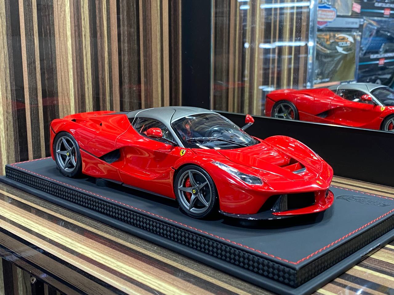 1/18 Diecast Ferrari LaFerrari Red Rosso Corsa BBR Scale Model Car