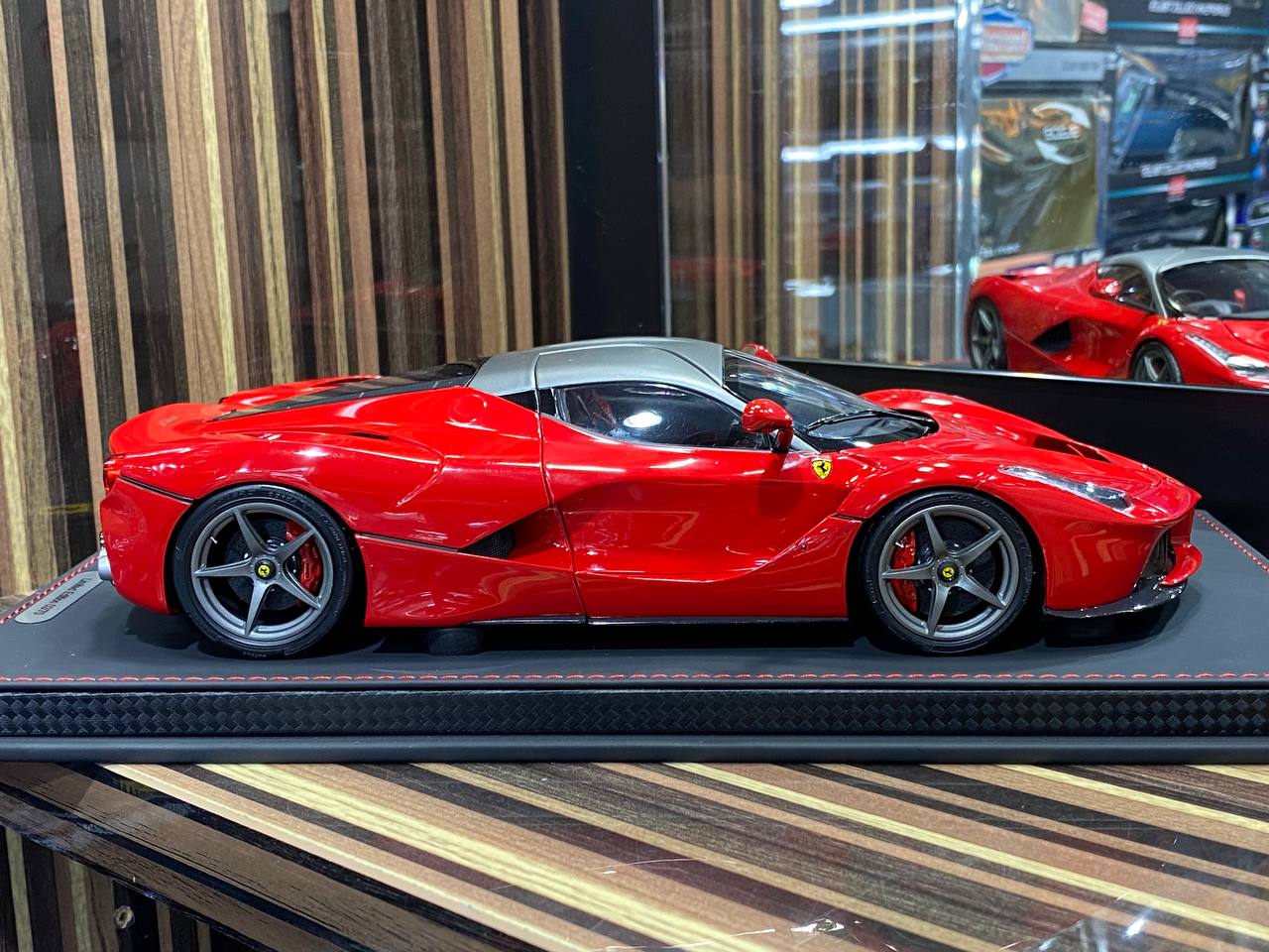 1/18 Diecast Ferrari LaFerrari Red Rosso Corsa BBR Scale Model Car